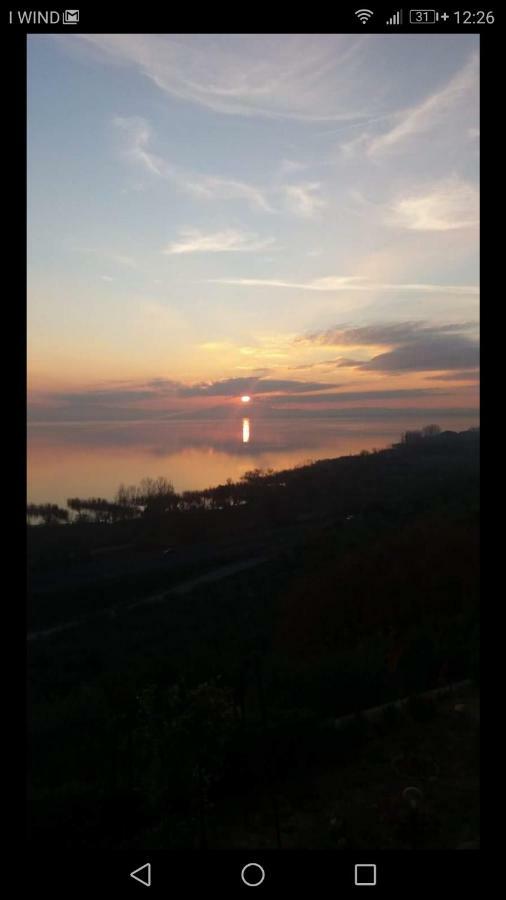 B&B Torre Del Lago Trasimeno Passignano sul Trasimeno Eksteriør bilde