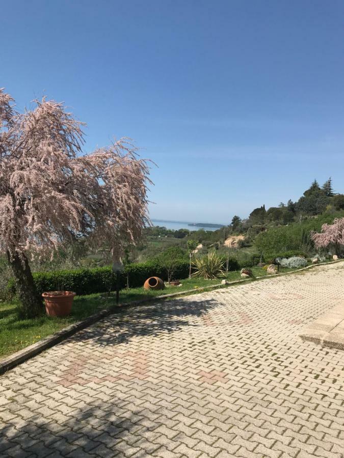 B&B Torre Del Lago Trasimeno Passignano sul Trasimeno Eksteriør bilde